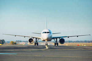What Should First-Time Travellers Expect on New York to Chennai Flights?